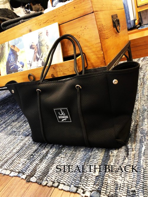LAHM neoprene bag