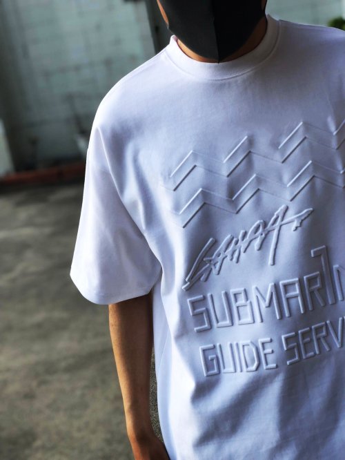LAHM submarine emboss wide TEE